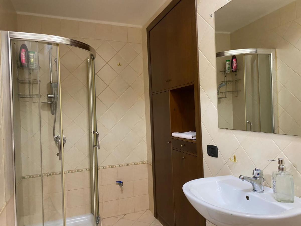 Home In Love: Vicoletto Dei Presepi Nápoly Kültér fotó