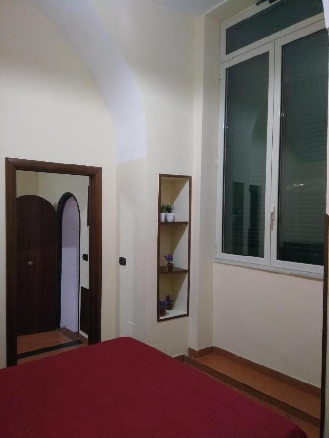 Home In Love: Vicoletto Dei Presepi Nápoly Kültér fotó